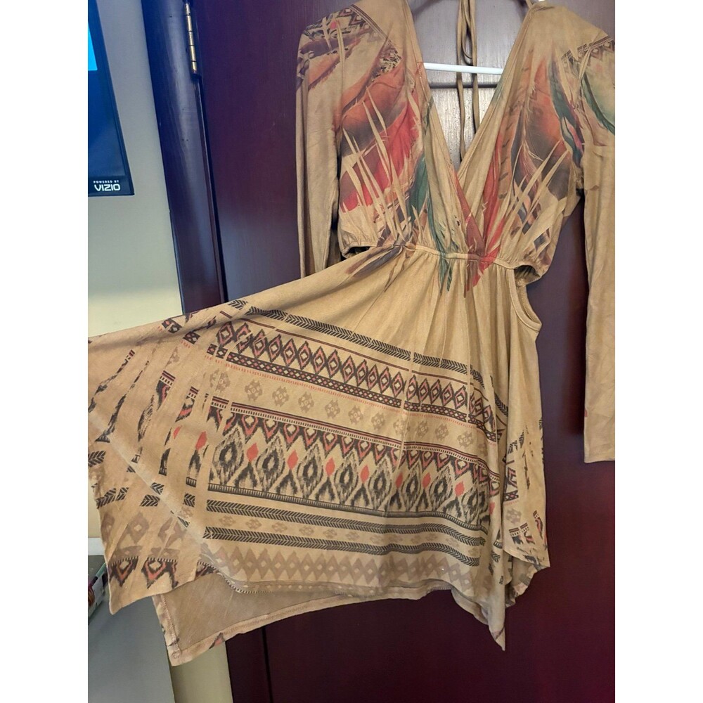 Black Bead Boho Cutout Handkerchief Hem Dress Women’s Small Feather Print - Picture 7 of 8